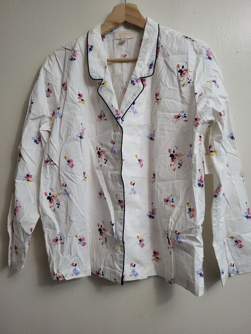 Love By Gap White Floral Button-Front Pajama Shirt with Blue Piping Medium